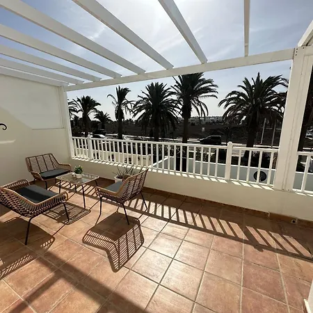 Crotos Costa Teguise